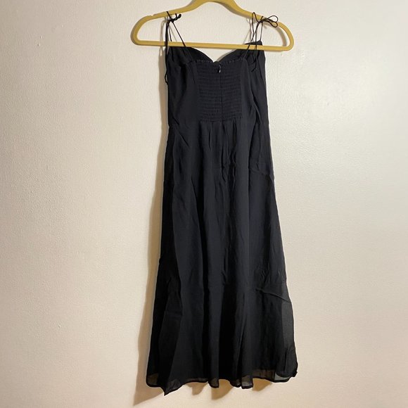 ThankYouSale🌹Reformation Juliette Dress in Black - Picture 8 of 11